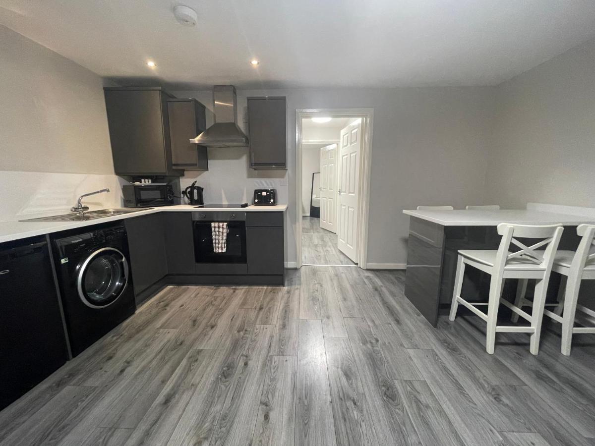 Mays Apartments - 147-153 Mill Street, Free Parking, 5 Minute Walk To Baltic Market And City Centre - Apartments Sleep 1-6 Guests 리버풀 외부 사진
